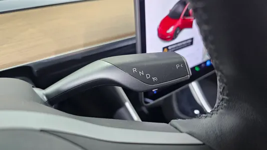Tesla 3 AWD 2020 9