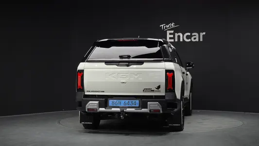 KG Mobility EV (O100) AWD 2025 4
