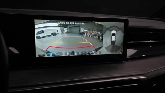 KG Mobility EV (O100) AWD 2025 15