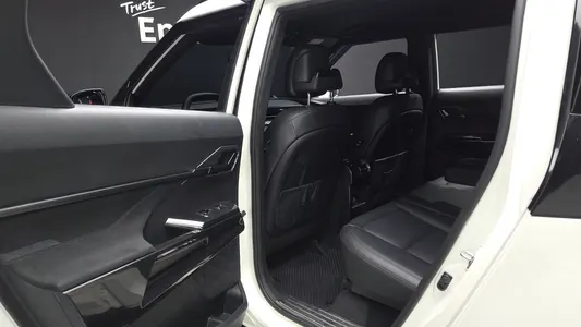 KG Mobility EV (O100) AWD 2025 26