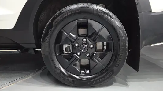 KG Mobility EV (O100) AWD 2025 21