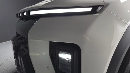 KG Mobility EV (O100) AWD 2025 22