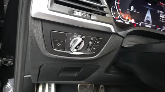 BMW X4 (G02) xDrive20i M 2023 27