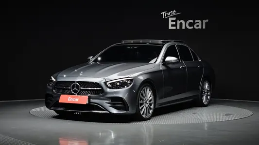 Mercedes-Benz E-Class W213 E350 4MATIC AMG Line 2020