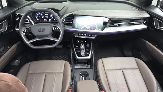 Audi Q4 e- (F4) 45 2025 6
