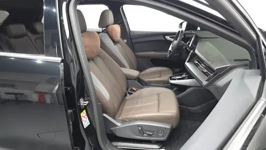 Audi Q4 e- (F4) 45 2025 26