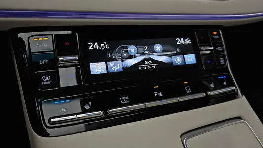 Hyundai IG 2.5 2022 16