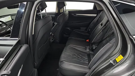 Genesis G80 (RG3) 2.5 AWD 2021 11