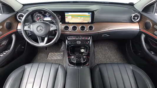 Mercedes-Benz E-Class W213 E220d 4MATIC 2018 7
