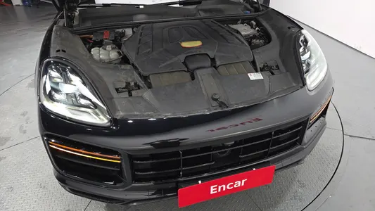 Porsche (PO536) 4.0 2018 6