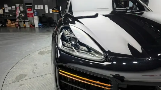 Porsche (PO536) 4.0 2018 22