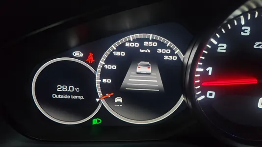 Porsche (PO536) 4.0 2018 38