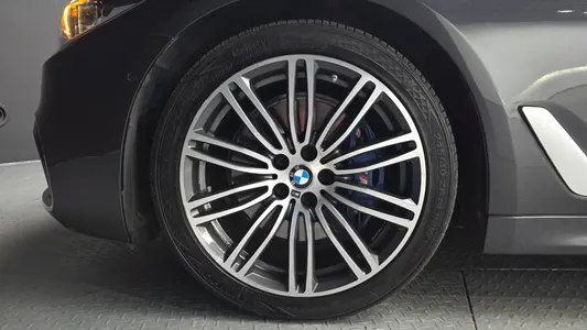 BMW 5 Series (G30) 530i xDrive M 2018 5
