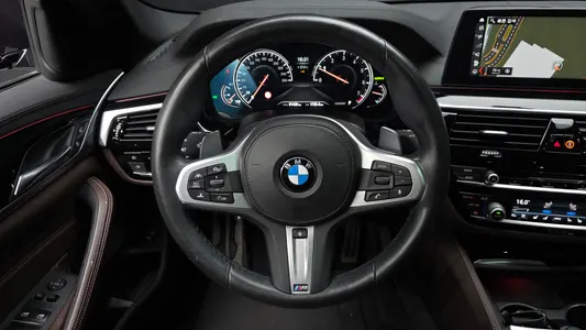 BMW 5 Series (G30) 530i xDrive M 2018 13