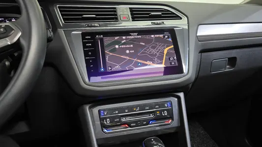 Volkswagen 티구안 올스페이스 2.0 TSI 2022 12