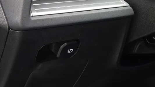 KG Mobility 토레스 1.5 2WD 2022 27