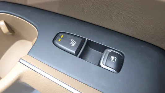 Kia 4 HEV 1.6 2WD 2025 19