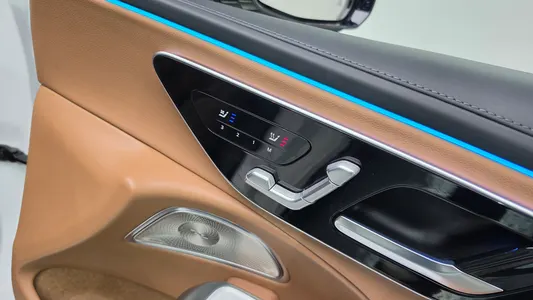 Mercedes-Benz E-Class W214 E300 4MATIC AMG Line 2024 20