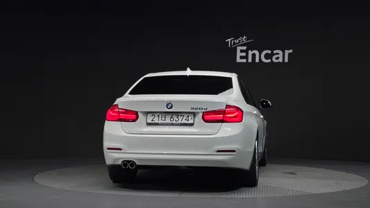 BMW 3 Series (F30) 320d 2018 4