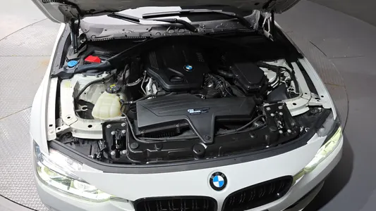 BMW 3 Series (F30) 320d 2018 6