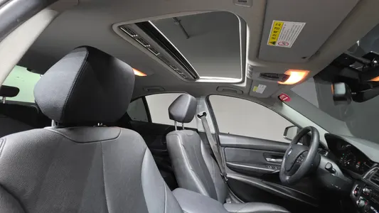 BMW 3 Series (F30) 320d 2018 20