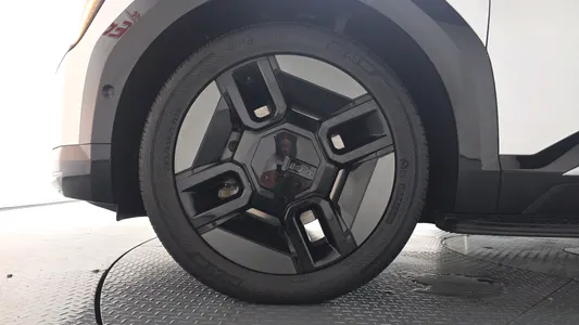 Kia EV9 4WD 2023 5