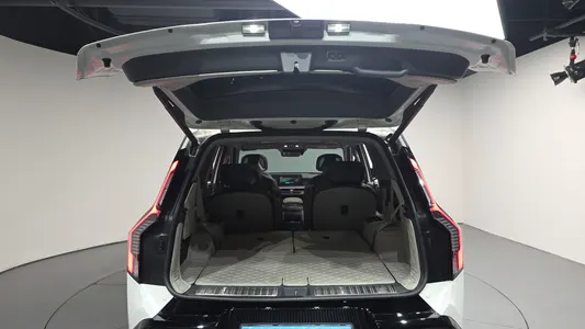 Kia EV9 4WD 2023 31