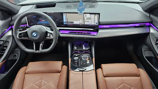 BMW 5 Series (G60) 530e M 2026 7