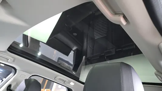 Land Rover 2 D180 S 2020 19