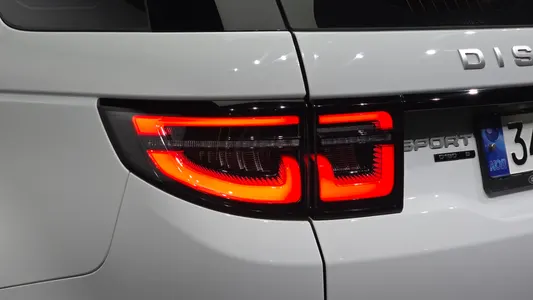 Land Rover 2 D180 S 2020 23