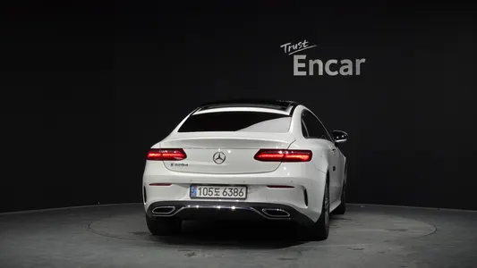 Mercedes-Benz E-Class W213 E220d 2019 4
