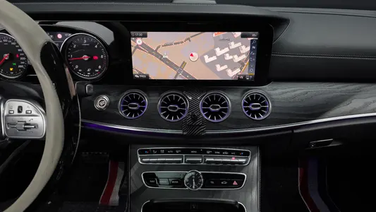 Mercedes-Benz E-Class W213 E220d 2019 14