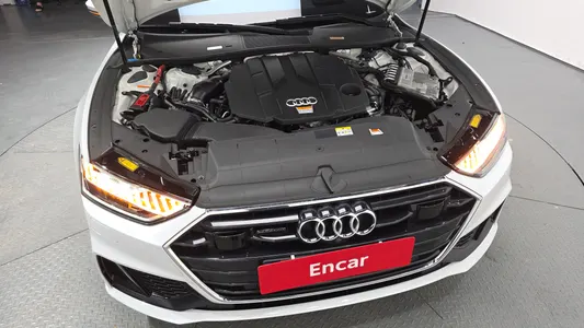 Audi A7 (4K) 50 TDI 2021 5