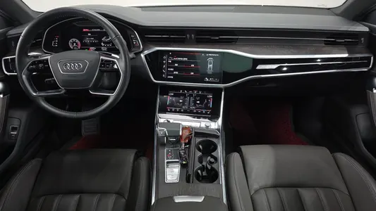 Audi A7 (4K) 50 TDI 2021 6