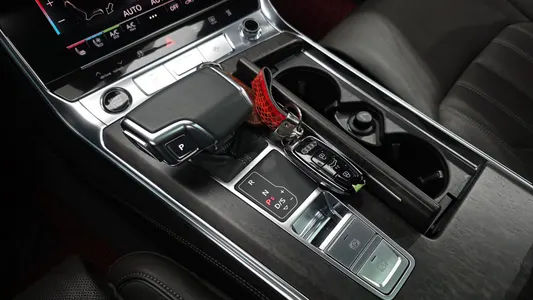 Audi A7 (4K) 50 TDI 2021 8
