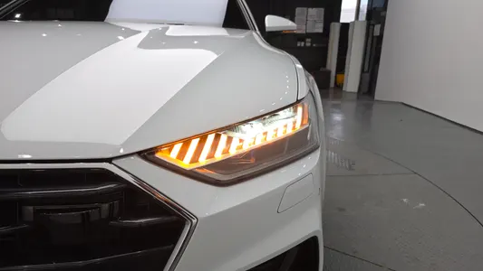 Audi A7 (4K) 50 TDI 2021 22