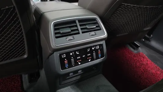 Audi A7 (4K) 50 TDI 2021 34