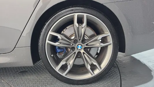 BMW 5 Series (G30) M550i xDrive 2021 21