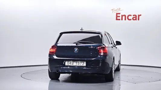 BMW 1 Series (F20) 120d 2 5 2013 4