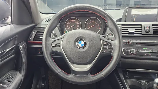 BMW 1 Series (F20) 120d 2 5 2013 13