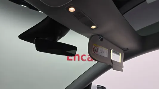 Tesla Y RWD 2023 18