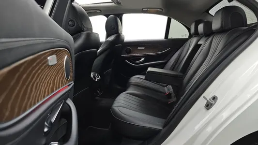 Mercedes-Benz E-Class W213 E220d 4MATIC 2019 12