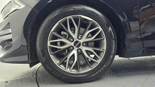 Kia K5 3 2.0 2023 5