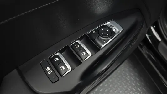 Kia K5 3 2.0 2023 29