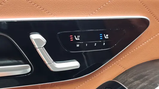 Mercedes-Benz S-Class W223 S500L 4MATIC 2024 32