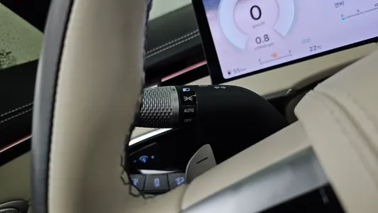Genesis GV70 2.5T 2WD 2024 30