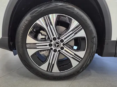 Mercedes-Benz EQA H243 EQA250 2025 8