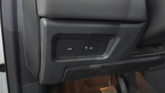 Land Rover 디스커버리 스포츠 2.0 TD4 SE 2019 29