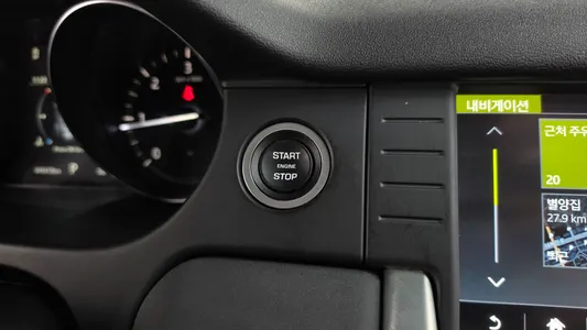 Land Rover 디스커버리 스포츠 2.0 TD4 SE 2019 30