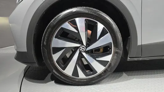 Volkswagen ID.4 2023 4